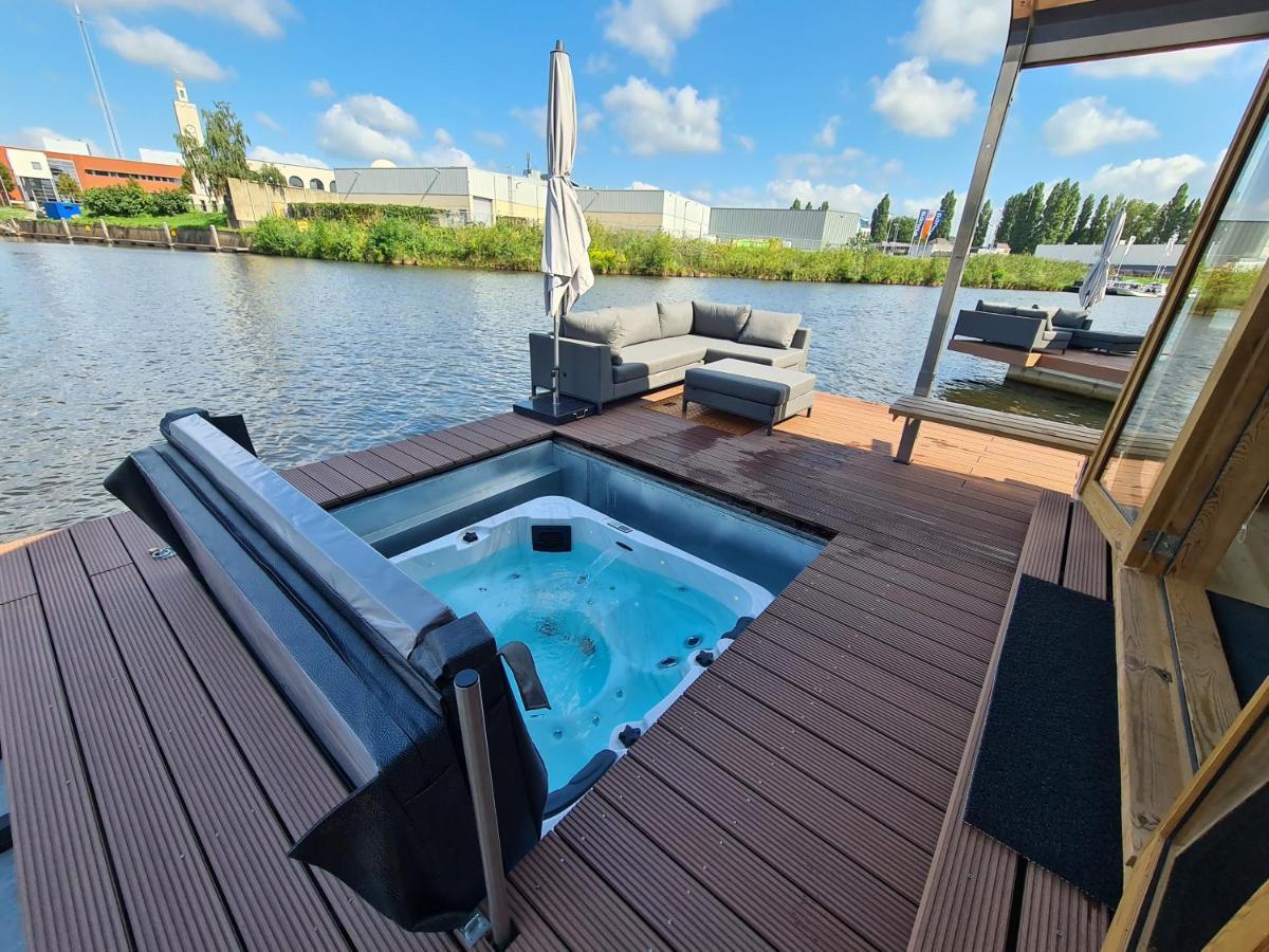 Wikkelboats @ Tramkade Den Bosch Villa Orthen Bagian luar foto